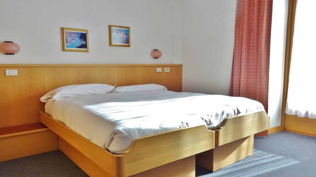 Casa Stefano E Lucia Aparthotel Bormio Exteriör bild