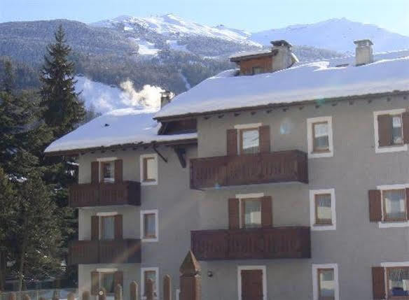 Casa Stefano E Lucia Aparthotel Bormio Exteriör bild